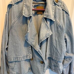 American Eagle Outfitters Light Wash Denim Jacket